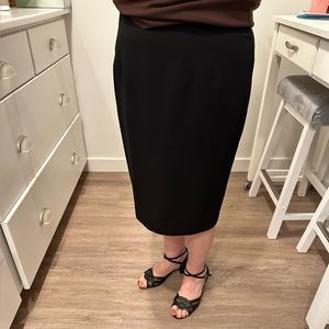 Black straight skirt